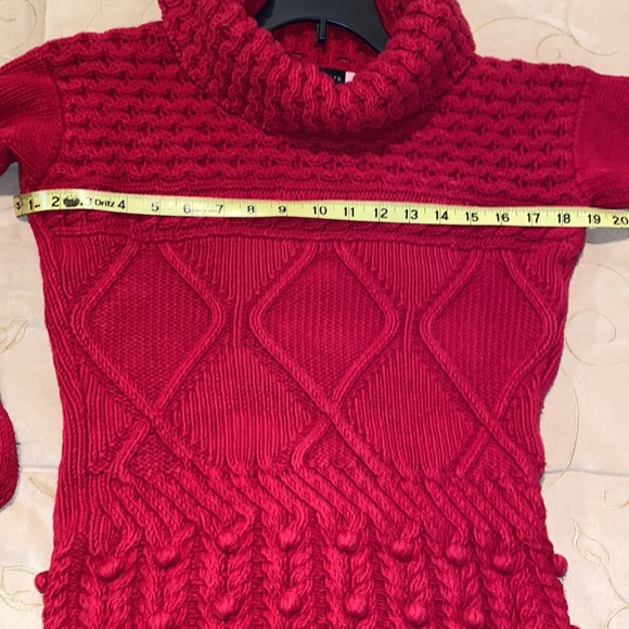 ❤️EUC City UNLTD Cable Knit Sweater - Picture 8 of 9